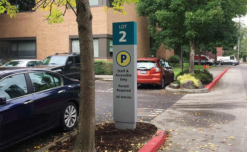 Parking information sign