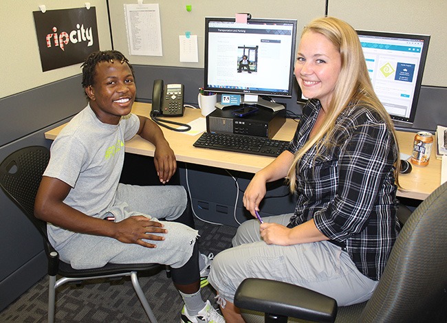 Student in a Career Exploration Center