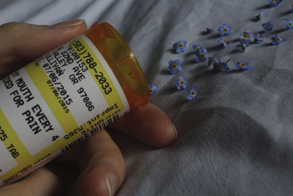 Lindsay Franke, For Pain, 2019, digital photograph