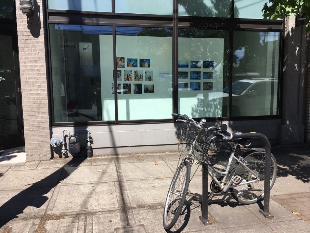 Tyler Hohnstein, Stories, window exhibition, 2020, view from sidewalk