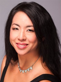 Head shot of Ann Su