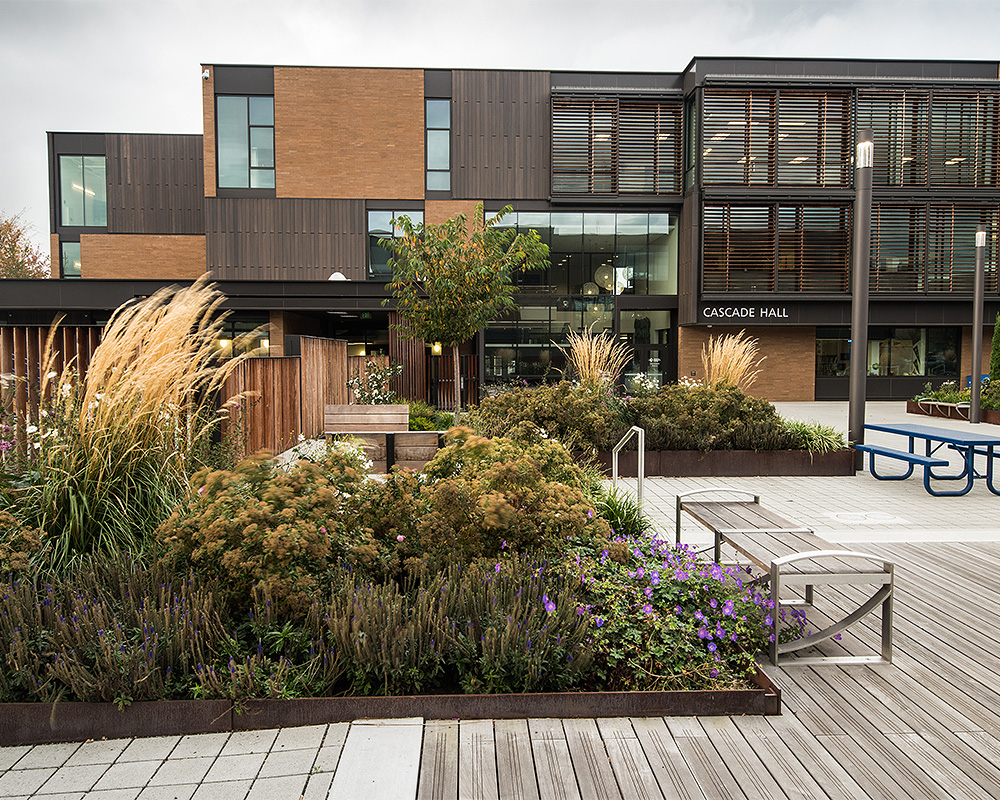 Cascade Student Union exterior