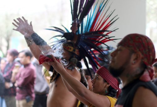 Prayers and dancing were performed by Mitotiliztli Tezcatlipoca & Titlakawan.