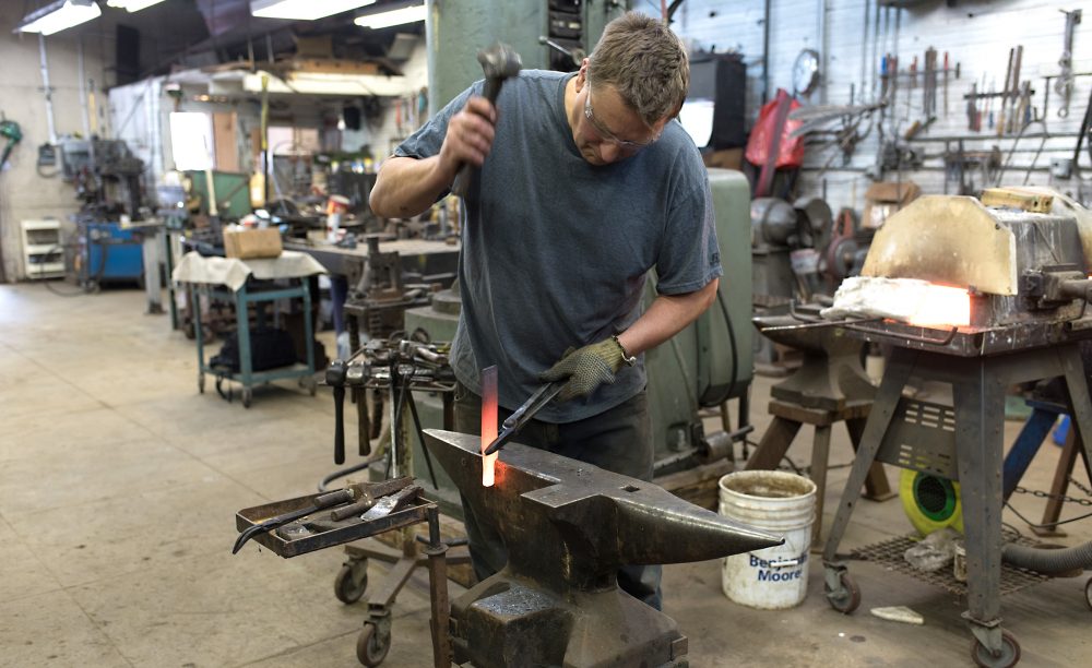 Arnon Kartmazov working on hot metal.