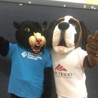 Poppe and the Mt. Hood Bulldog