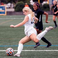 Soccer player sprints