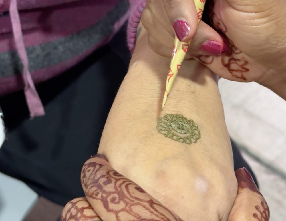 Henna art