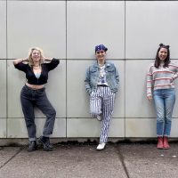 Pointed Circle students