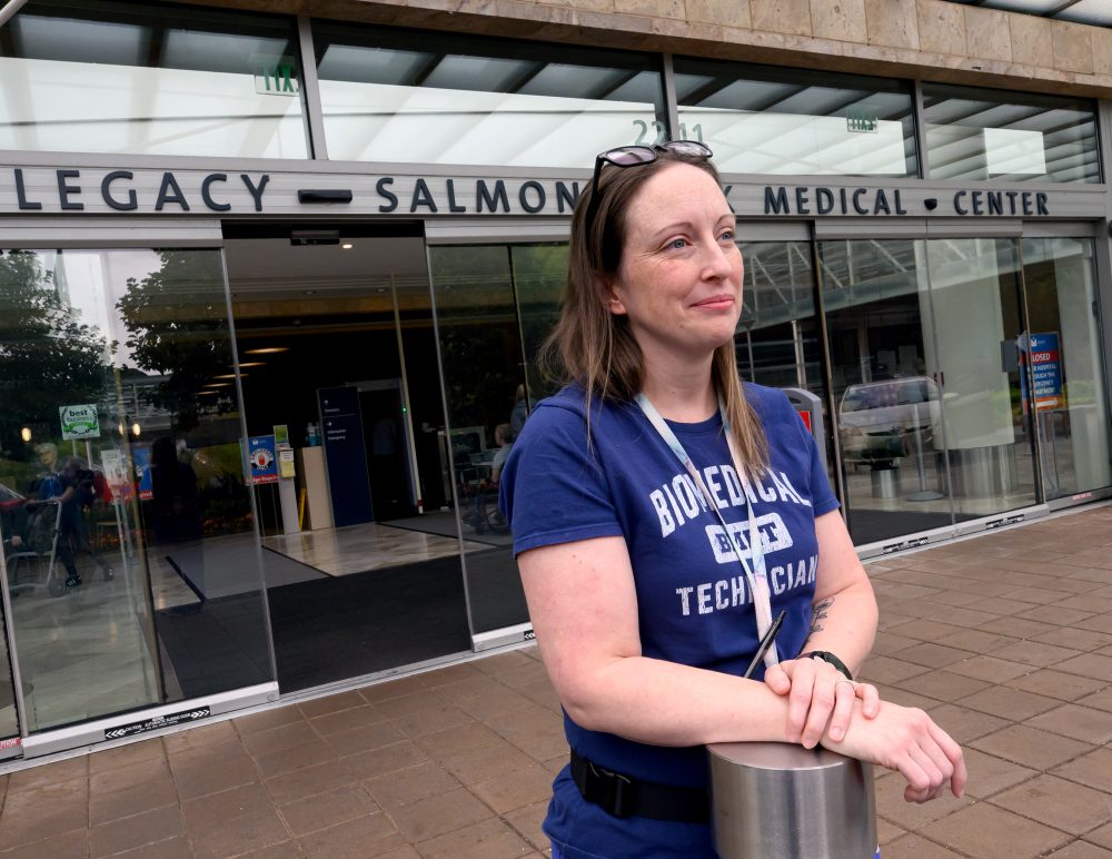 Brianna Mascaro at hospital entrance.