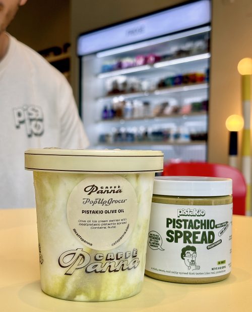 Pistakio cup and jar.