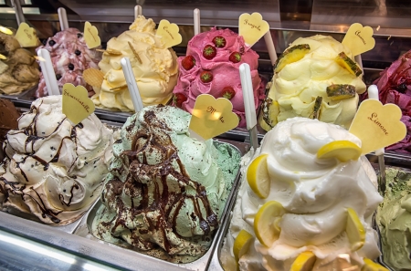 Picture of variety of yummy ice cream