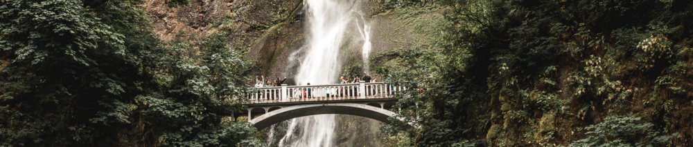Multnomah Falls, Portland by Caleb Jones (Unsplash.com)