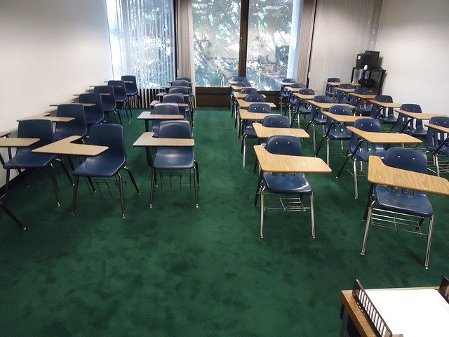 A classroom with empty seats