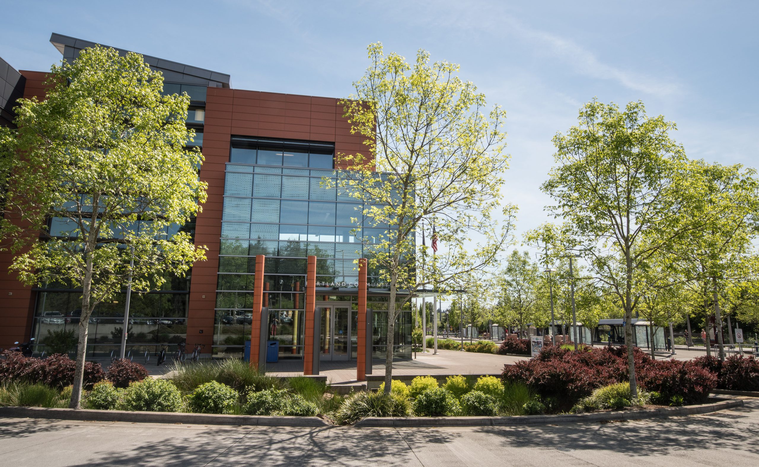 Photo of front of Willow Creek Building