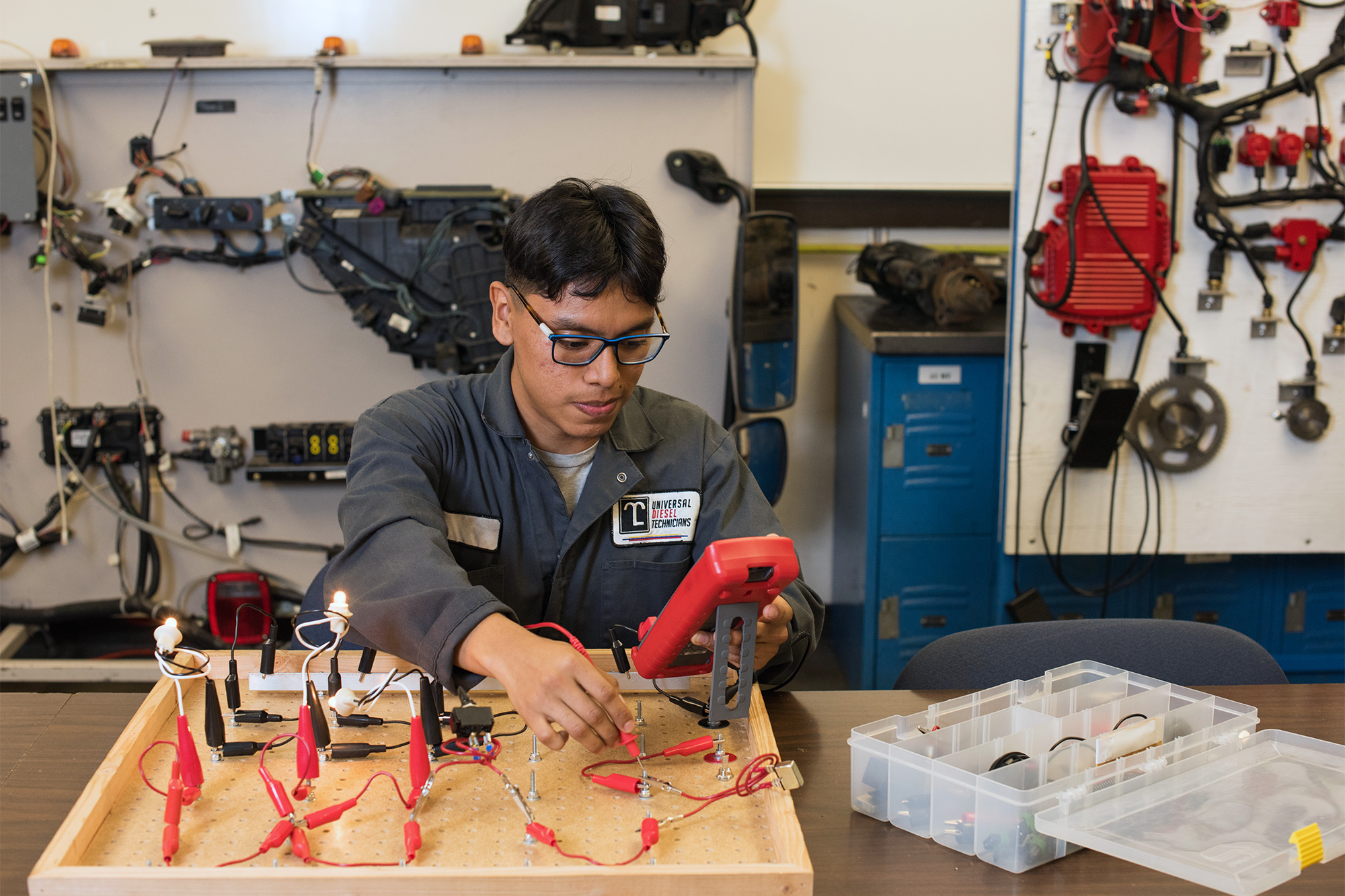 Diesel Service student working with electric power generation equipment