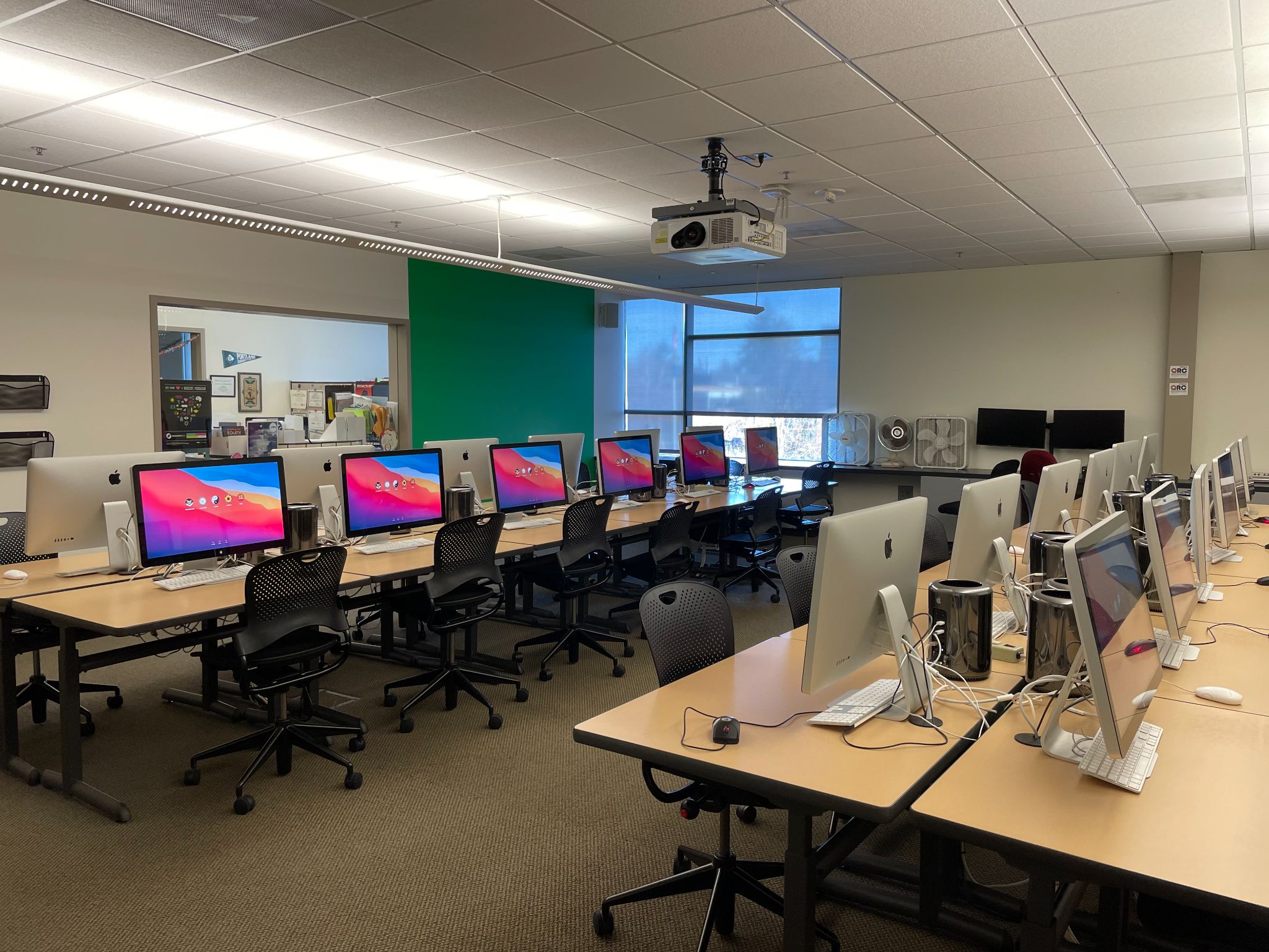 Mac Computer Labs in the Moriarty Building (MAHB)