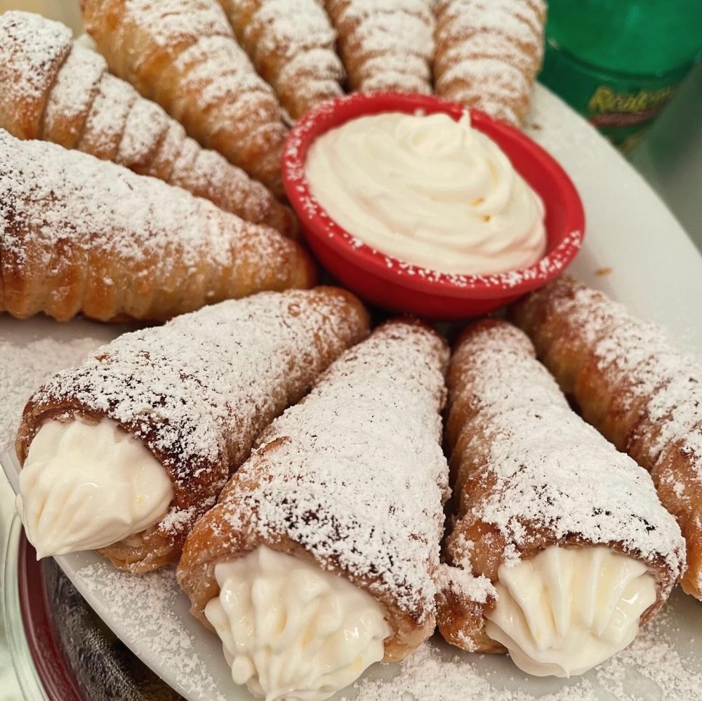 lemon cheesecake pastry horns