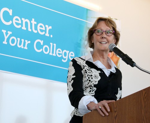 Frisbee, a Lake Oswego resident, was lauded by PCC President Jeremy Brown as a strategic thinker, sustainability champion and passionate advocate for Portland and for all Oregon community colleges. 