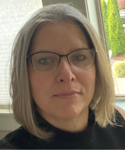 Portrait of Tracie Memmott